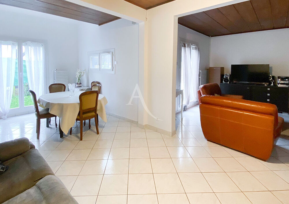 Maison a louer vaureal - 6 pièce(s) - 106 m2 - Surfyn