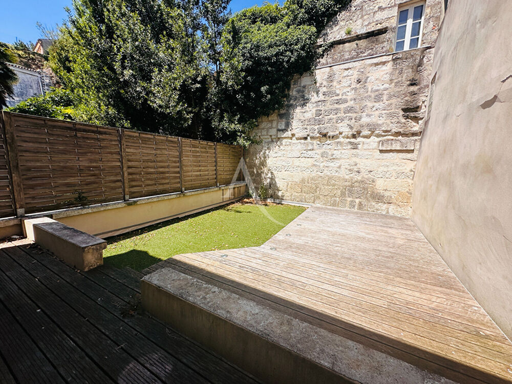 Appartement Saintes 3 pièce(s) 79 m2