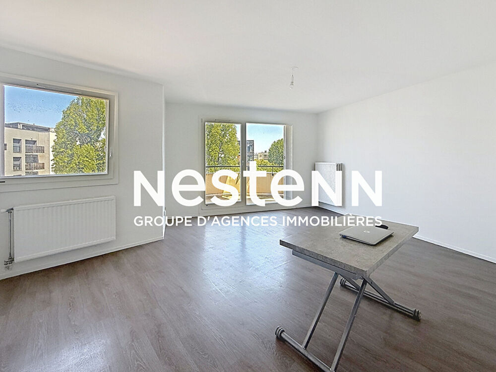 Location Appartement Appartement Duplex 4 Pièces avec Balcon Cave et Garage - 69500 BRON Bron
