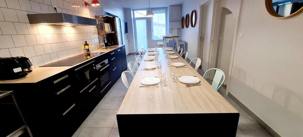 Vente Immeuble Maison de bourg idéale pour famille nombreuse ou projet d'investissement à 5 min du Puy du fou Les epesses