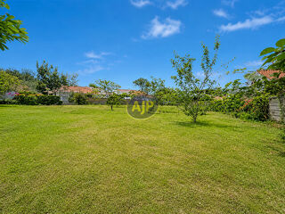  Terrain à vendre 633 m²