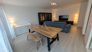  Appartement à louer 4 pièces 97 m²