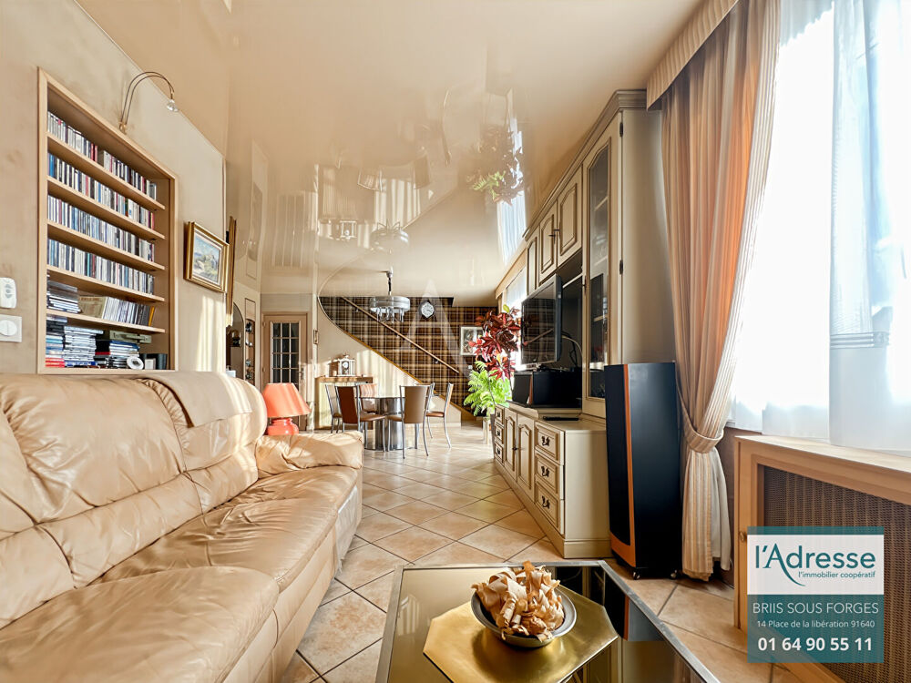 Vente Maison Maison sous sol total 6 pi�ces 3 chambres 120 m2 Limours Limours