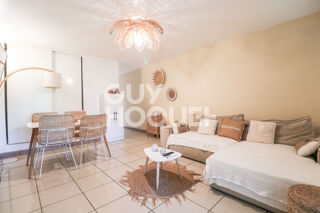  Appartement à louer 2 pièces 44 m²