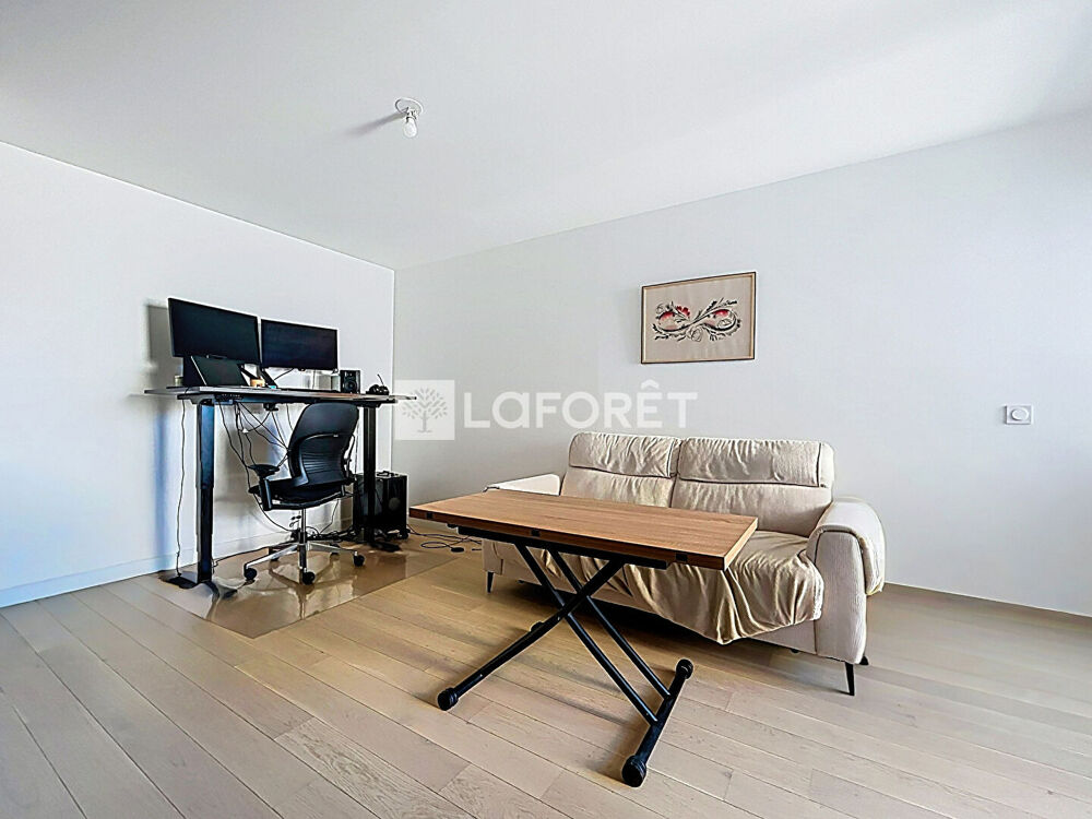 Vente Appartement À VENDRE - 2 PIÈCES AVEC LOGGIA - RÉSIDENCE RÉCENTE VILLA ALEGRIA À SAINT-MANDÉ Saint mande