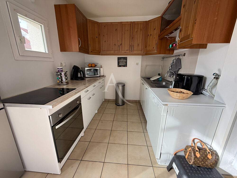 Location Appartement A LOUER - Appartement Dourdan 3 pièce(s) 72 m2 Dourdan