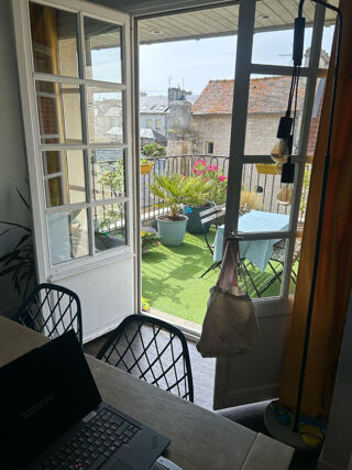  Appartement à louer 4 pièces 75 m²