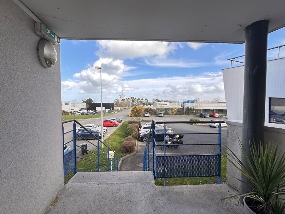   Bureaux à Plérin 150 m2 places de parking Plerin