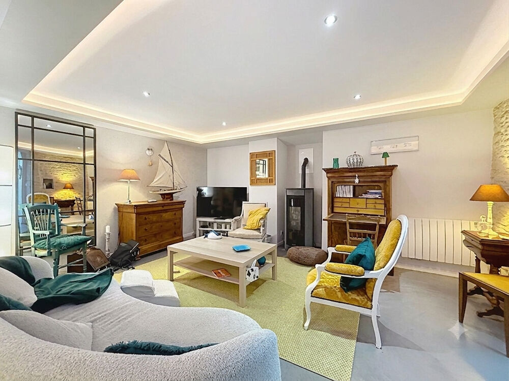 EXCLUSIVITE - Maison en pierre