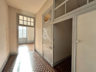  Appartement à vendre 5 pièces 130 m²