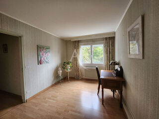  Appartement à vendre 5 pièces 1 m²