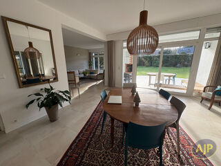  Maison � vendre 10 pi�ces 260 m�