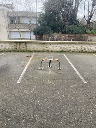  Parking / Garage � louer 1 pi�ce 