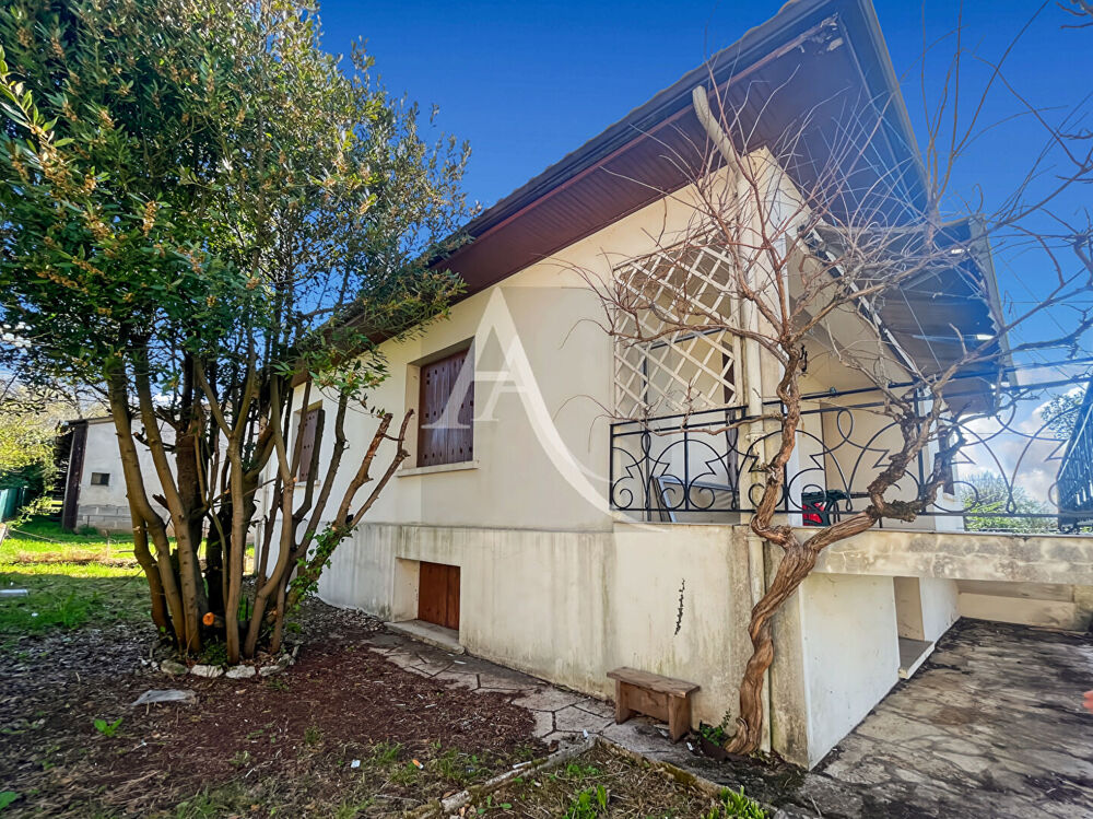 Vente Maison Maison sur deux niveaux, avec garage et Atelier. Fumel