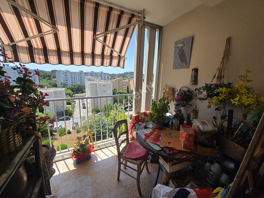 Vente Appartement Appartement de 4 pièces en dernier étage avec terrasse et garage en sus, secteur Ste Musse Toulon