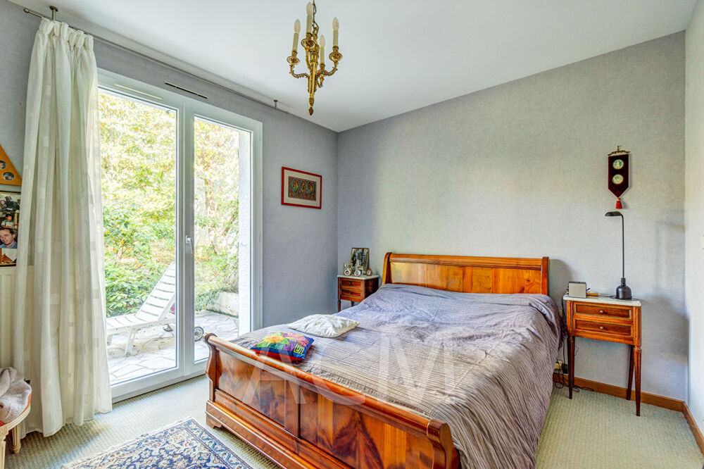 à vendre  Maison Le Mesnil-le-Roi (78600)