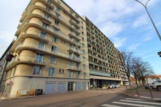  Appartement � vendre 5 pi�ces 131 m�