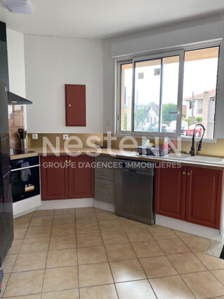  Appartement � louer 5 pi�ces 
