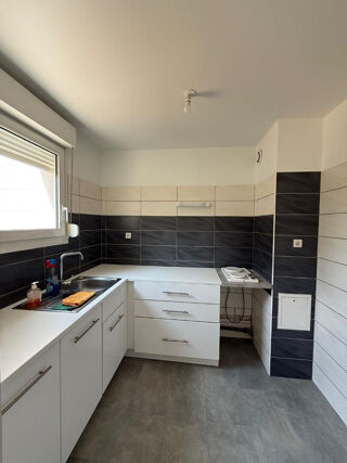  Appartement à louer 2 pièces 43 m²