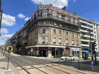  Appartement � vendre 4 pi�ces 80 m�