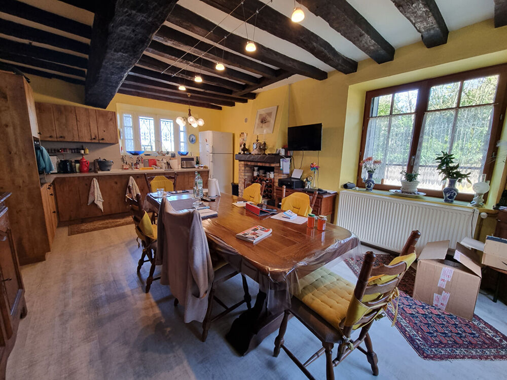 INDRE: Maison avec 3 Chambres au bourg de Chaillac