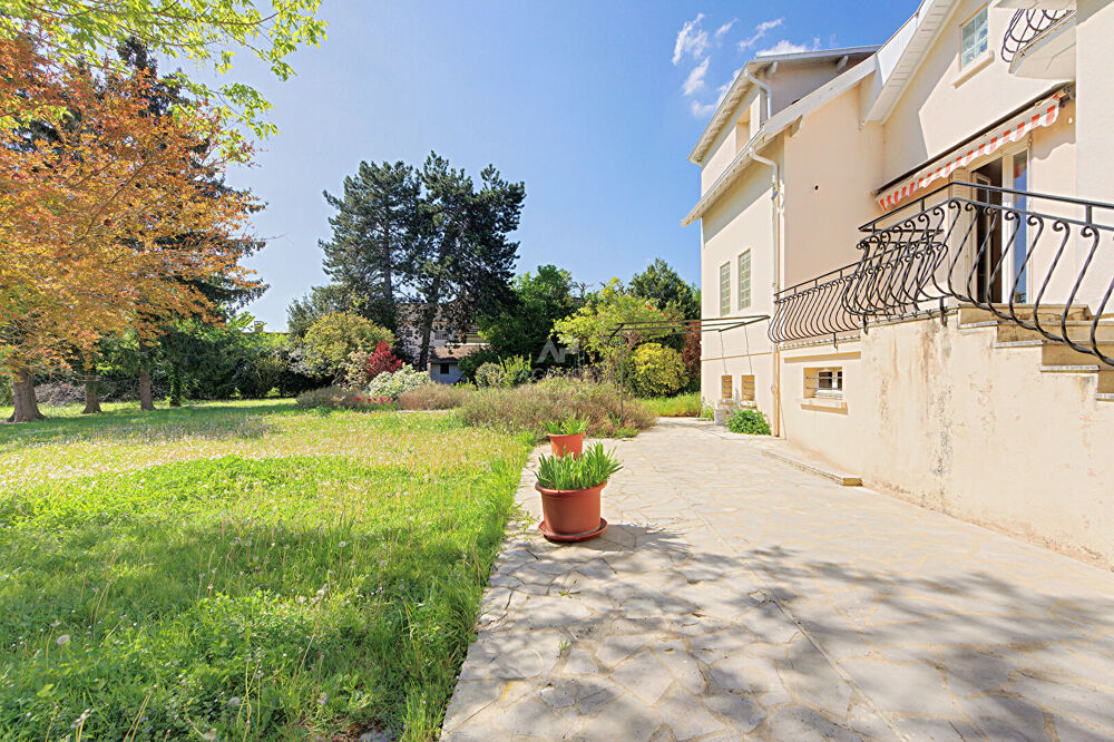 Maison à vendre à Saint-Germain-en-Laye - Sous-préfecture