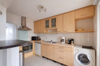  Appartement à louer 2 pièces 55 m²