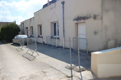 GRAND LOCAL PROFESSIONNEL AU PANORAMA 750000 92140 Clamart