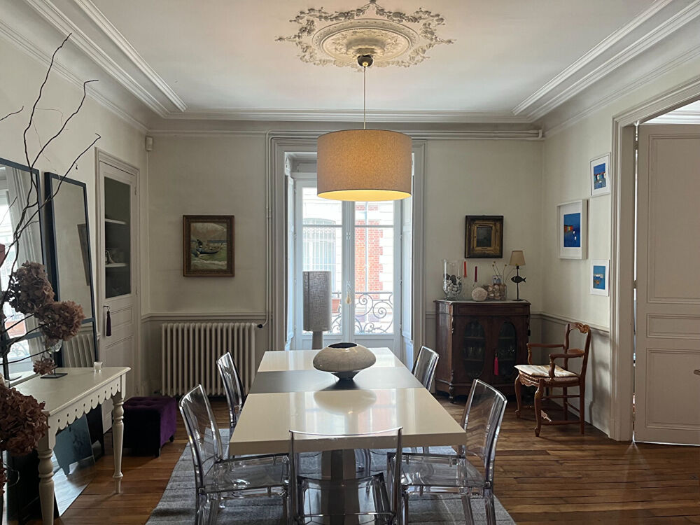 Appartement Rennes 4 pièce(s) 104.64 m2
