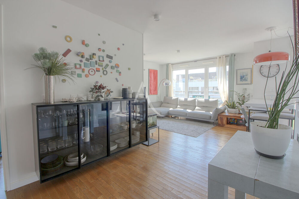 Appartement 5 pièce(s) 88.93 m2 4 chambres + 3 parkings (dont 1 box)