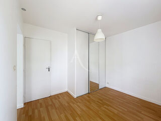  Appartement à louer 2 pièces 37 m²