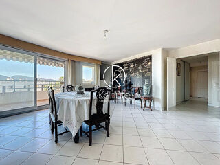  Appartement � vendre 5 pi�ces 106 m�