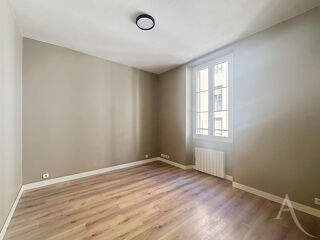 Appartement à louer 2 pièces 37 m²