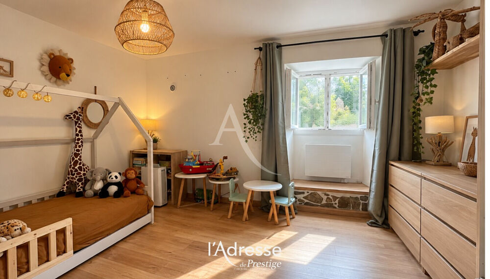 Vente Maison Maison Ayherre 7 pièce(s) 180 m2 Ayherre