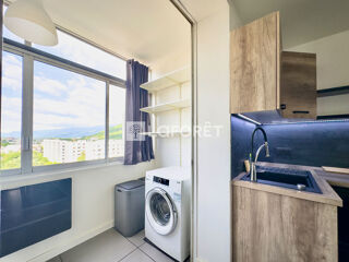  Appartement à louer 4 pièces 87 m²