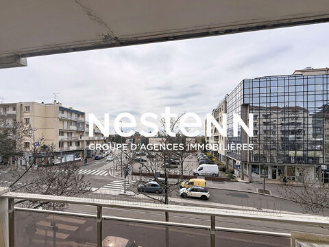   Locaux Professionnels ou Bureaux de 100m² Hyper Centre Mairie Roosevelt - 69500 BRON 