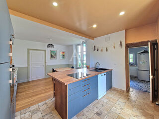  Maison à vendre 8 pièces 216 m²