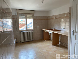  Appartement � louer 3 pi�ces 85 m�
