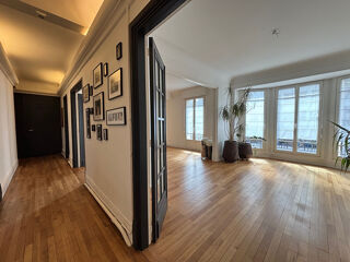  Appartement  vendre 6 pices 156 m
