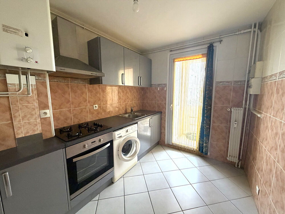 Vente Appartement EXCLUSIVITE NIMES QUARTIER GREZAN Bel appartement P5 de 88,66m² avec ascenseur et cave . Nimes