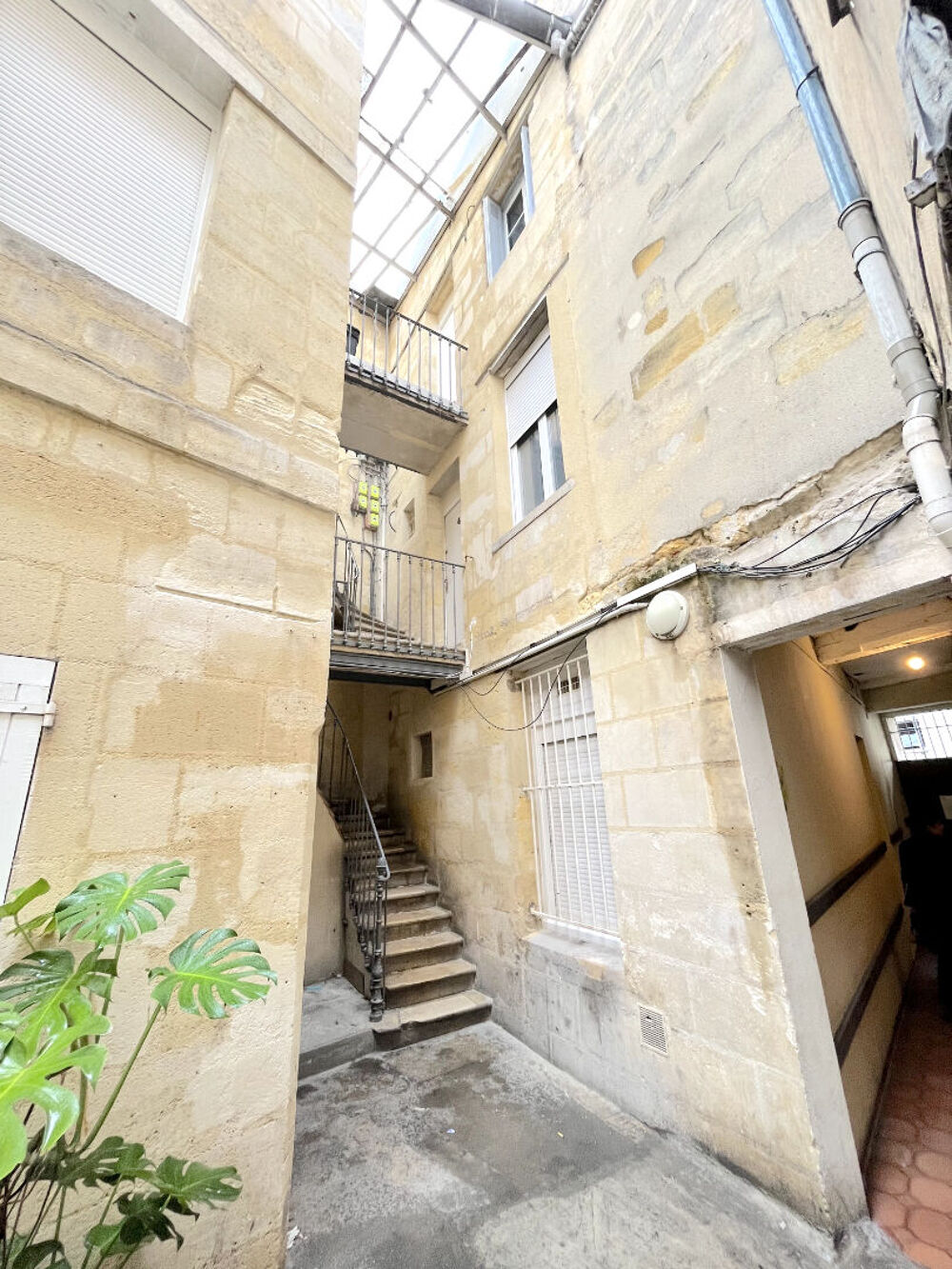 Vente Appartement A VENDRE APPARTEMENT DE TYPE 2 LOUE- SECTEUR BORDEAUX VICTOIRE / CAPUCINS Bordeaux