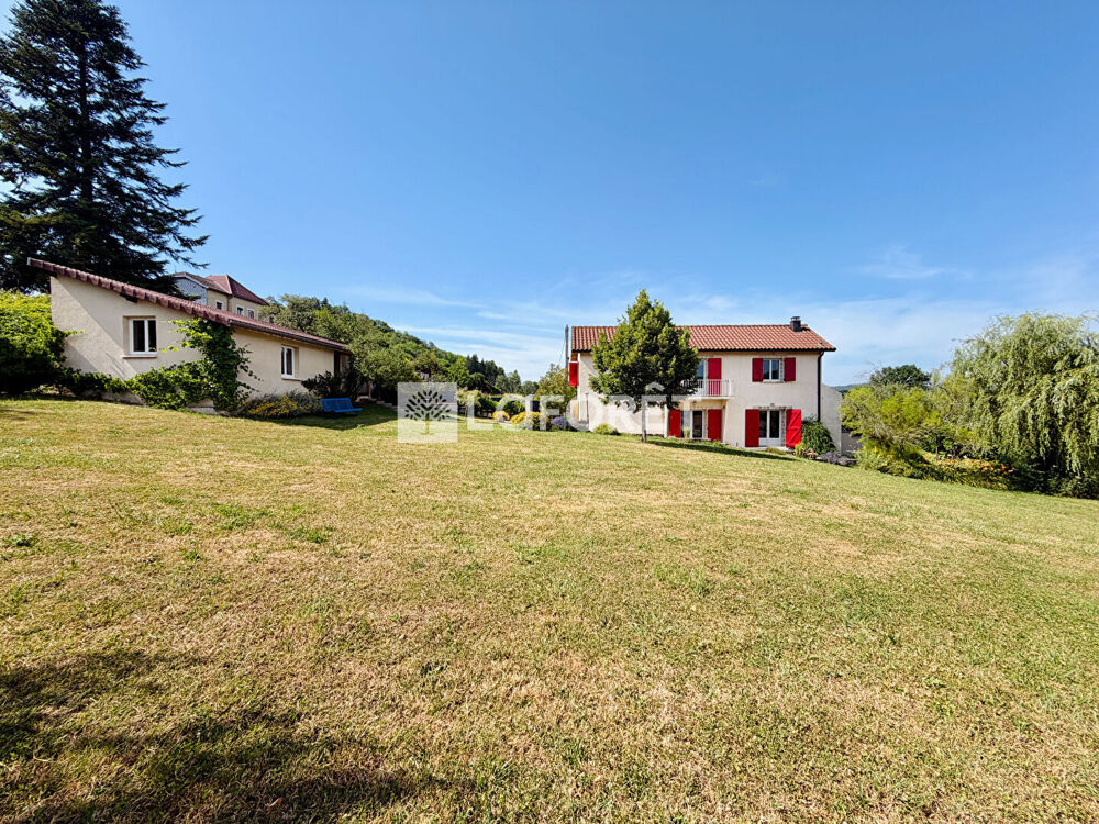Maison 4 pièces 102 m² · à Montfleur · 102 m² · 185 000 €