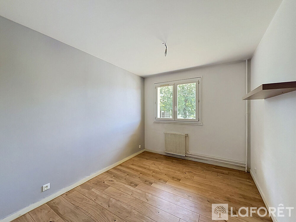 Vente Appartement F3 lumineux avec garage à 2 min à pied du centre-ville du Puy-en-Velay Le puy en velay
