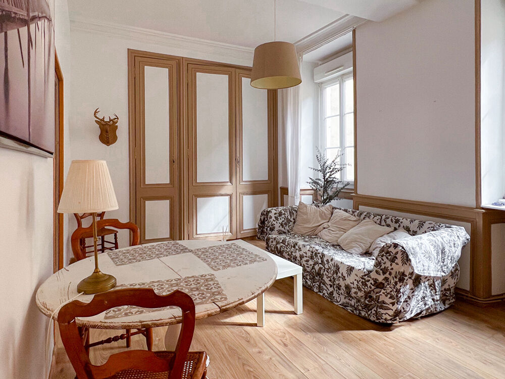 Vente Appartement Appartement T2 dans l'hyper centre d'Angers sans travaux avec le charme de l'ancien Angers