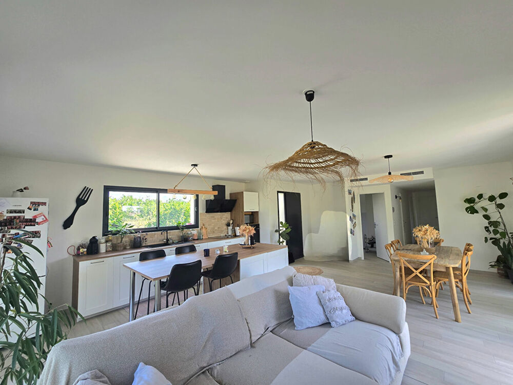 Maison contemporaine de 2023 Le Pizou 5 pièce(s) 105 m2