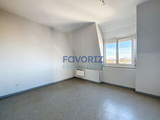  Appartement à louer 3 pièces 62 m²