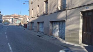  Parking / Garage à louer 15 m²