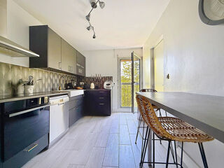  Appartement à vendre 6 pièces 126 m²
