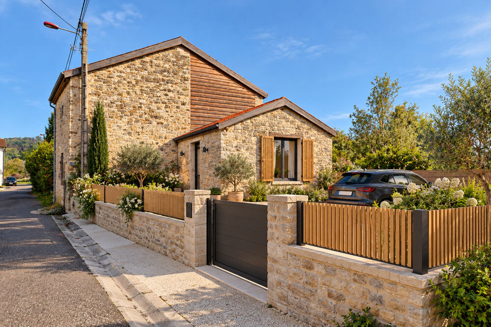 Vente Maison Maison Vernois Sur Mance 4 pièce(s) 120 m2 sur 460 m2 de jardin arboré Vernois sur mance