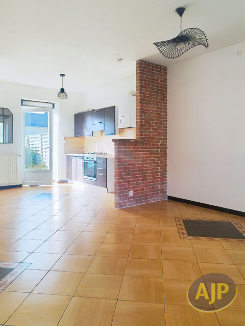   Maison 3 chambres - CRAON Maison - 4 pi�ce(s) - 72 m�